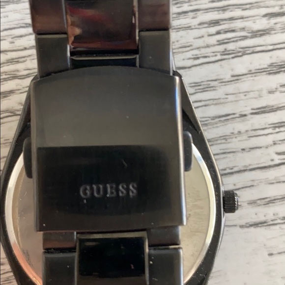 Guess watch - Picture 2 of 3